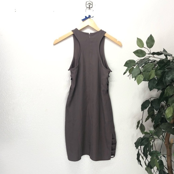 NWT Tobi Brown Cutout Dress - Picture 5 of 6